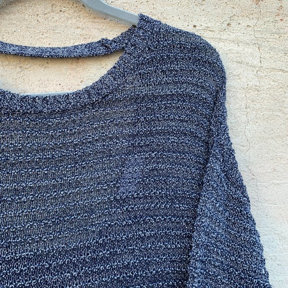 Braeve Knit Sweater - Open Back! - Size Medium - Picture 2 of 4